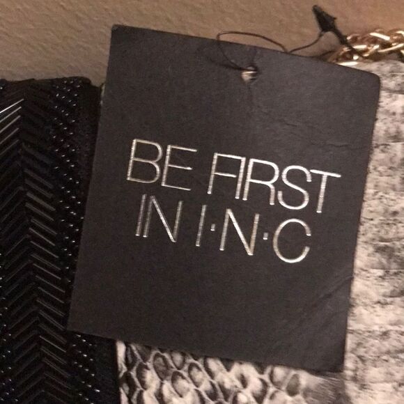 NWT INC concepts faux leather crossbody blk/white - Picture 4 of 7